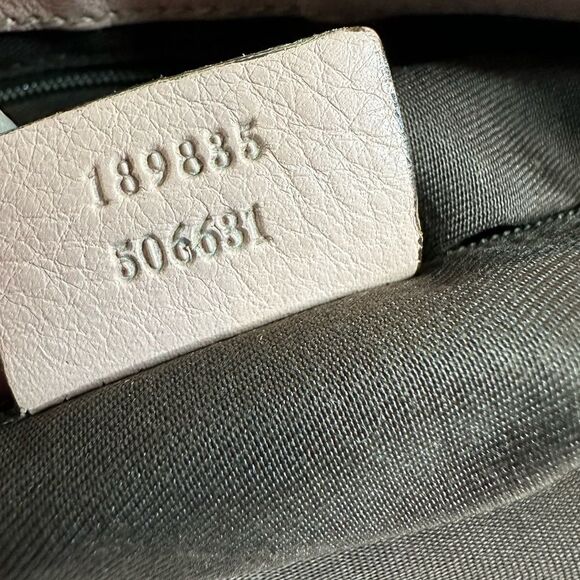 💯Authentic Gucci Hobo Tote Handbag🍀 - Picture 14 of 17